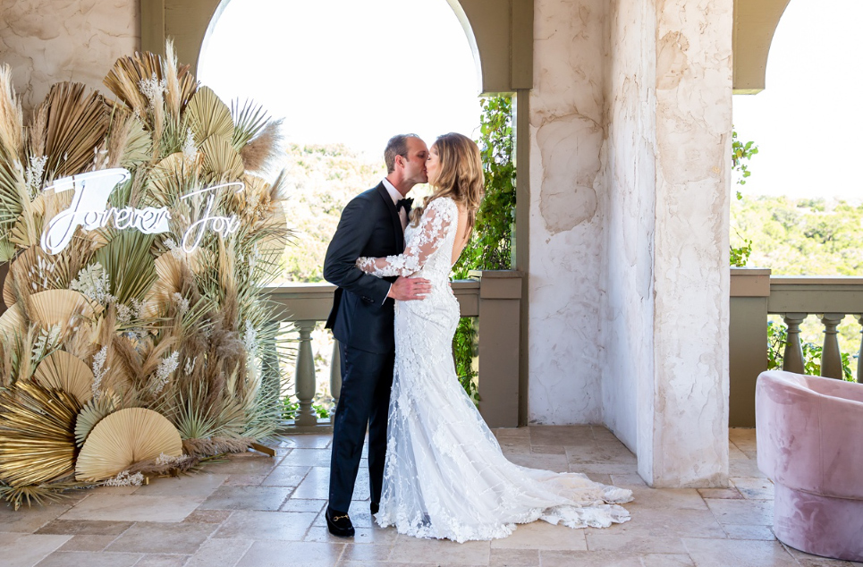Paige-&-Lukes-Wedding-at-Villa-Antonia-Featured-on-the-Svetlana-Photography-Blog